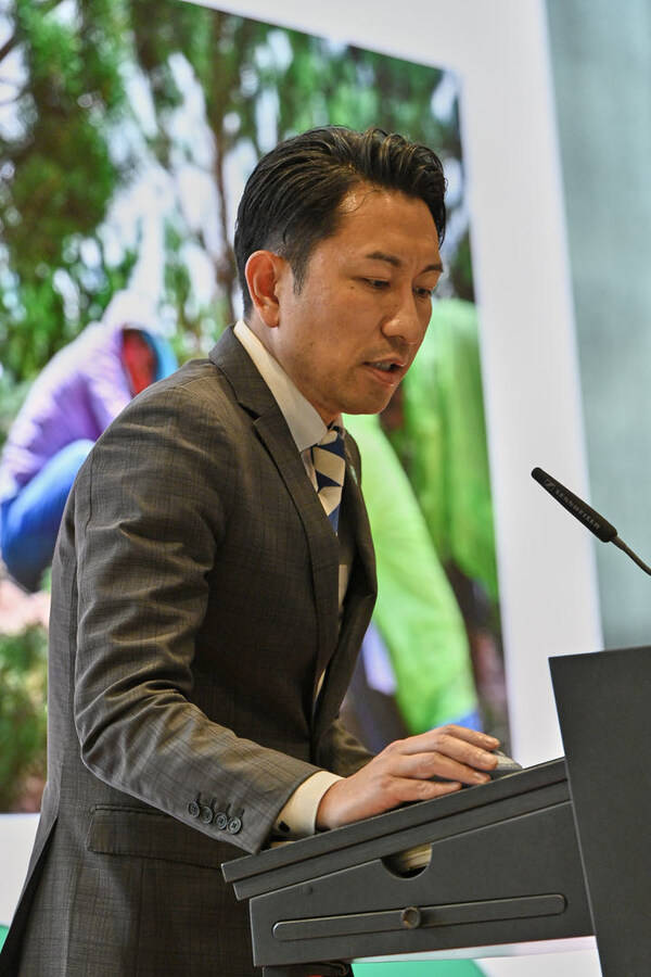 富士胶片印刷解决方案亮相2024德鲁巴印刷展 推动行业绿色化转型(图3)